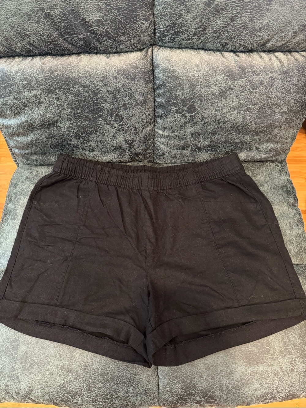 Old Navy Black Elastic-Waist Athletic Shorts